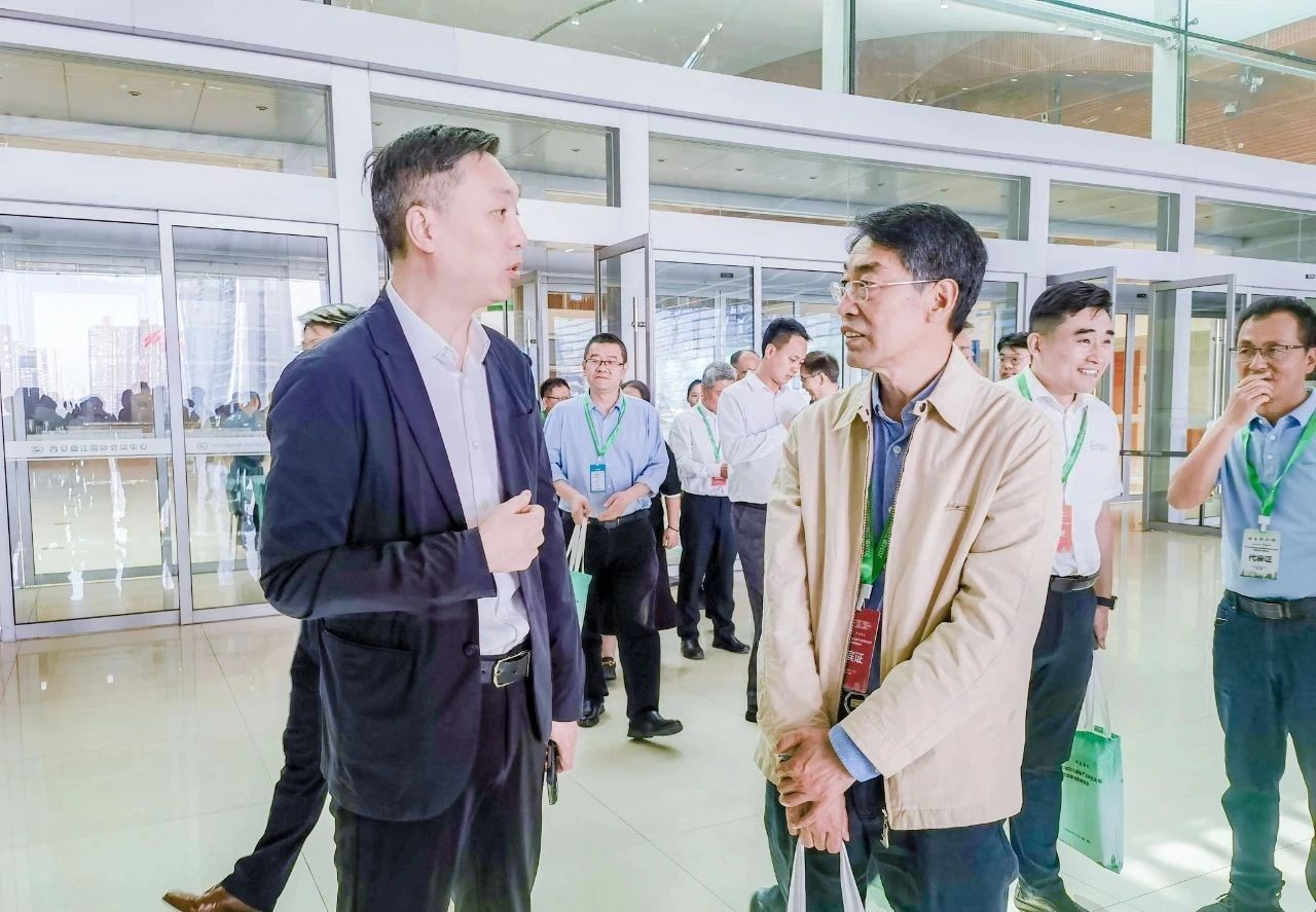 ���������ص���������������������������������CQ9�����ӹٷ���վ���������ʯ��ʯ��ױ����ҵ�Ƽ����(ͼ5)